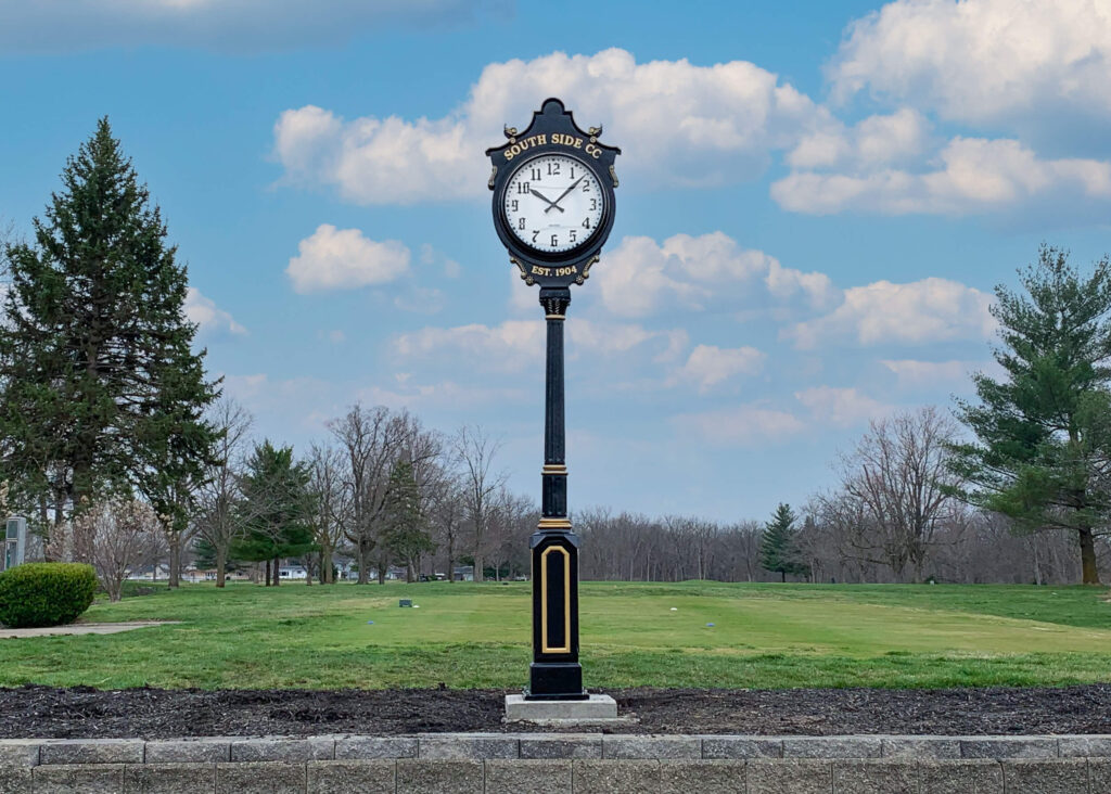 E Howard Plus Post Clock by Lumichron Clock Company